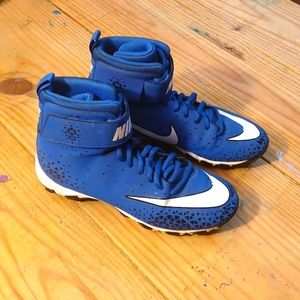 💥👉SALE👈💥NIKE Fastflex Football Cleats Youth Sz 5